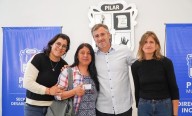 Achával acompañó una nueva jornada de asesoramiento a vecinos con discapacida