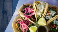 Día del Taco 2025: Promociones y por qué se celebra