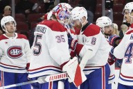 Deadspin | Canadiens' Kaiden Guhle scores in final seconds to beat Blackhawks