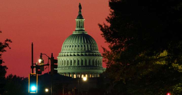 Federal agencies blame Democrats in shutdown memo to employees