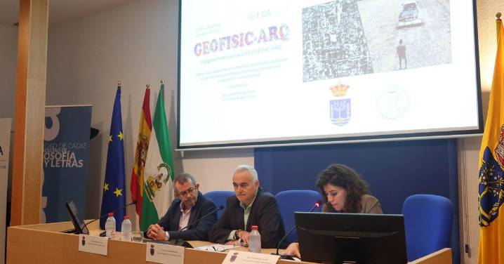 Filosofía y Letras acoge las II Jornadas Internacionales GEOFISIC-ARQ 2025 sobre geofísica aplicada a la arqueología