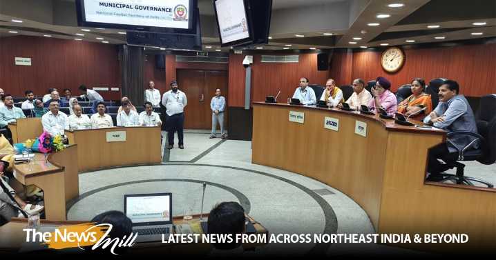 International delegation comprising around 30 members meet Delhi Mayor