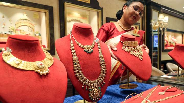 Jewellery sales hit ₹ 85K cr on Dhanteras, likely to top ₹ 1 lakh cr by Diwali
