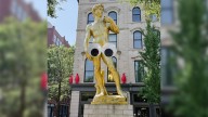 'Big dumb eyes' popping up all over Louisville ahead of Nate Bargatze show