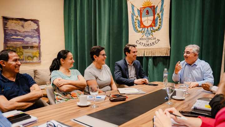 Avanza el proyecto para extender el sistema eléctrico provincial a toda la Puna