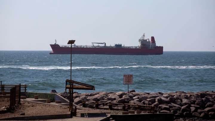 China aclara situación de sus buques en el norte y rechaza acusaciones de pesca ilegal