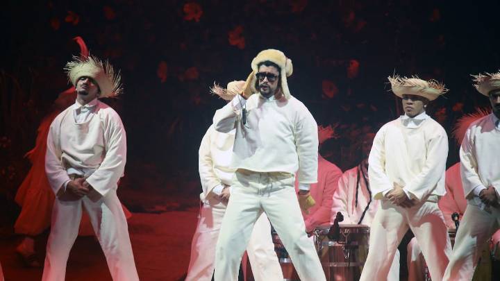 Show de Bad Bunny en el Super Bowl es amenazado con redadas contra migrantes