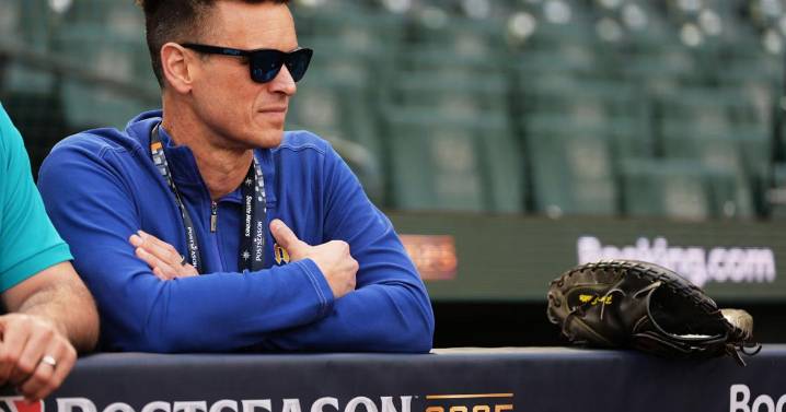 After disappointing finish to banner season, ample roster decisions await hungry Mariners