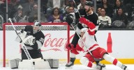 Lucas Raymond scores in shootout as Red Wings beat Kings 4