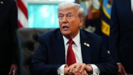 Trump dice que Hamás será “erradicado” si no cumple acuerdo en Gaza