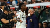 Vinicius pide perdón por su reacción al ser sustituido en el Clásico español