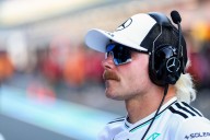 Valtteri Bottas speaks out on Lewis Hamilton's Ferrari issues: "It's not easy"