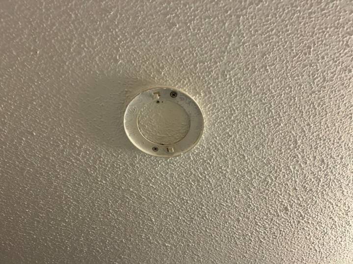 Call Rafael: Tenants at northeast side apartment at risk with missing smoke detectors, unserviced fire extinguishers