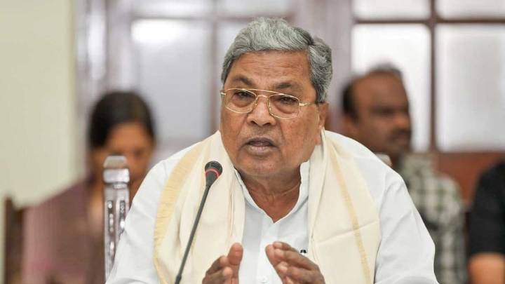 Siddaramaiah's 'world record' moment goes bust as social media users fact check