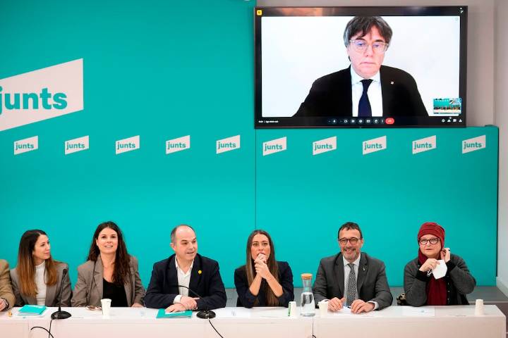 La ola de indignación por Gaza arrastra a Junts a hacer equilibrios en su apoyo a Israel