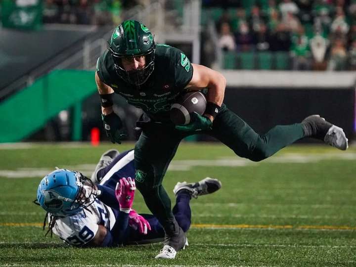 Davis: First-place Saskatchewan Roughriders shouldn't send their best to Winnipeg