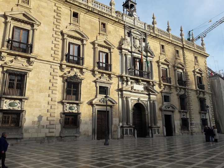 Condenan a 13 años y medio de prisión a un hombre por intentar matar a su madre con una explosión en Santa Fe