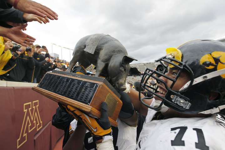 Where to watch Iowa Hawkeyes vs Minnesota Golden Gophers college football streaming live on demand for free without cable today; Kickoff time, TV channel, spread, odds