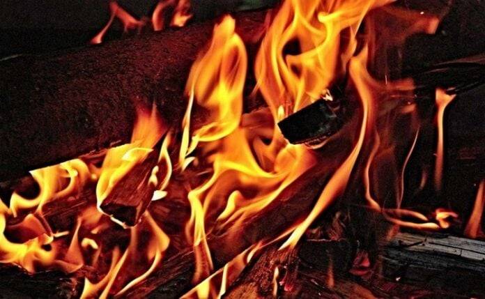 Tragedia en Cumaná: Niña de tres años pierde la vida en devastador incendio de un rancho (+Video sensible)