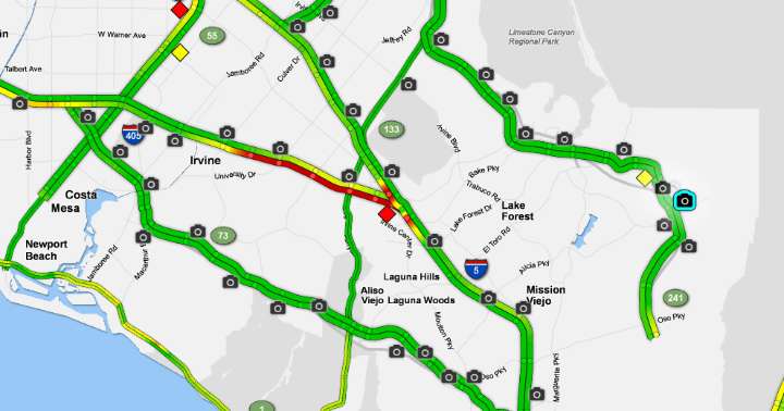 Deadly 405 Freeway crash in Orange County forces lane closures