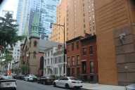 Developer’s plan for 30-story tower behind row of 19th-century homes in Downtown Brooklyn is stalled for now