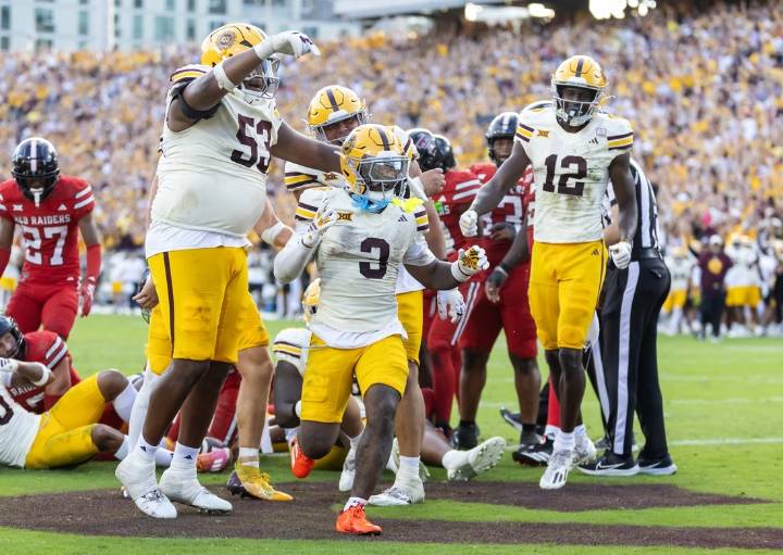 Deadspin | Arizona State fined $50K after fans storm field