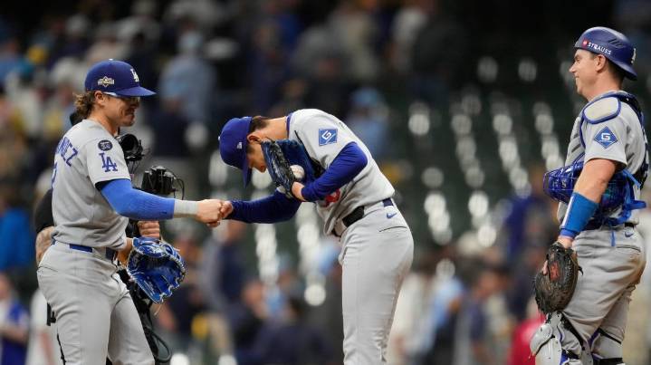 Dodgers dominantes están a dos triunfos de la Serie Mundial