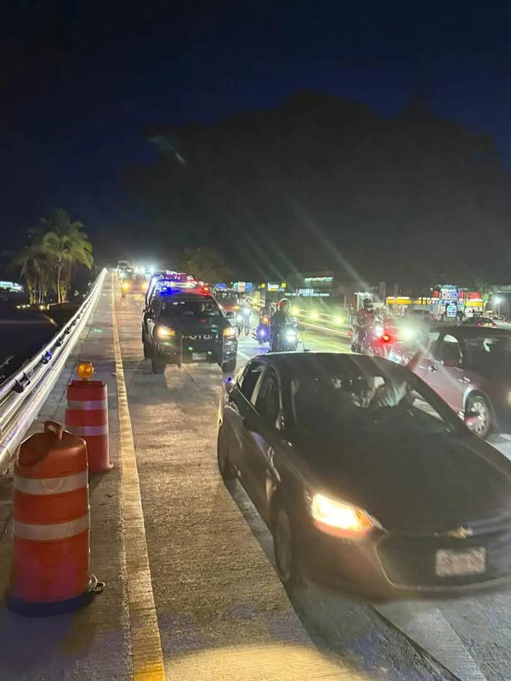 Abierto el paso a desnivel del acceso a Puerto Vallarta