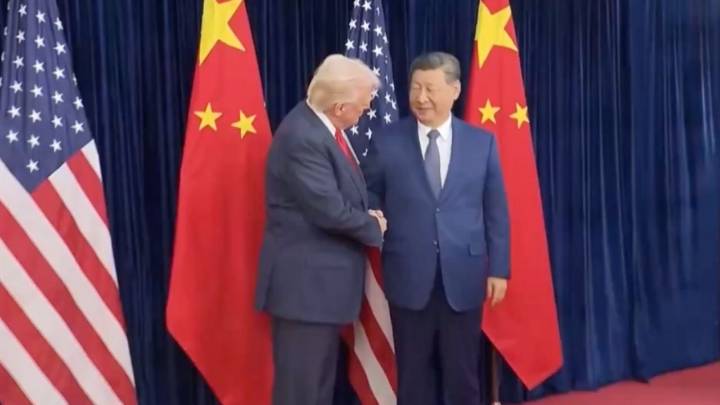 Trump anuncia 10% de reducción a los aranceles que impuso a China tras reunión con Xi Jinping