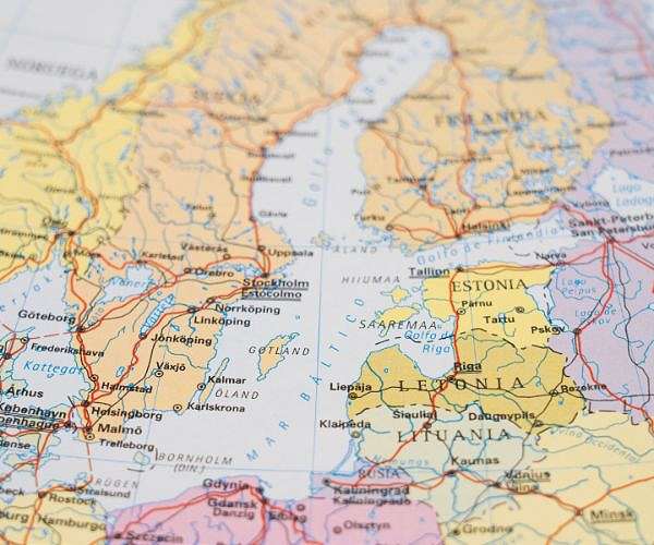 Sweden military shadows 'limping' Russian sub in Baltic Sea