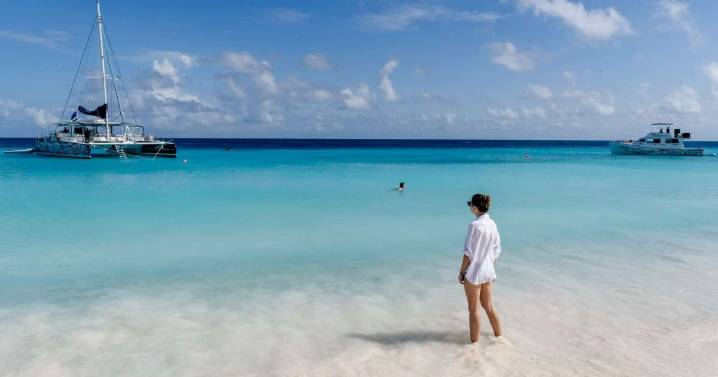 Curaçao: playas turquesa, casitas holandesas y el encanto del Caribe más colorido