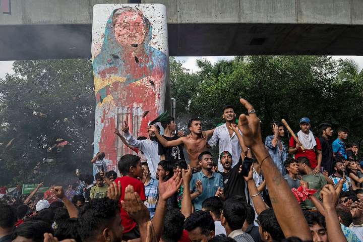 Yunus Warns of 'Forces from Home and Abroad' Trying to Derail Bangladesh Polls as Hasina Vows to 'Restore Democracy'