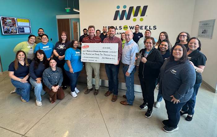 Bill Miller donates $190,000 to Meals on Wheels after provider announced service cuts