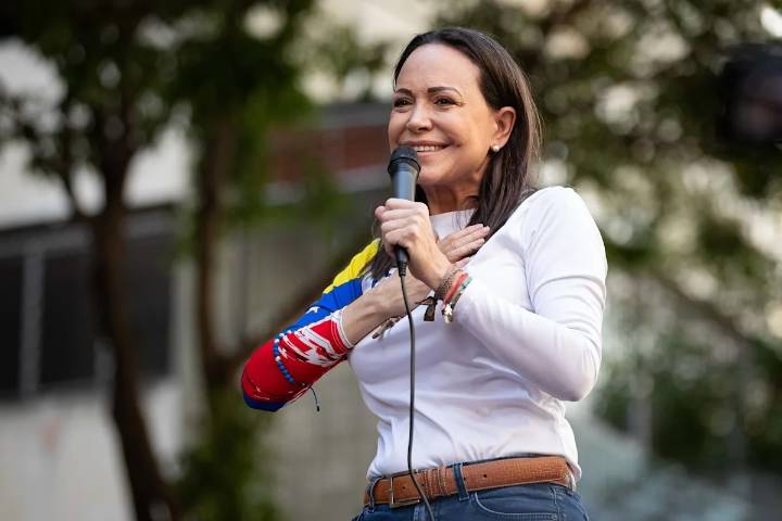 Machado dice que el Nobel de la Paz es un logro y un reconocimiento para todo el país