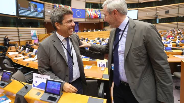 Mazón reclama en Bruselas "agilidad" en la llegada de los fondos europeos para la DANA