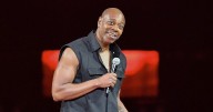 Dave Chappelle Jokes 'It's Easier to Talk' in Saudi Arabia than America