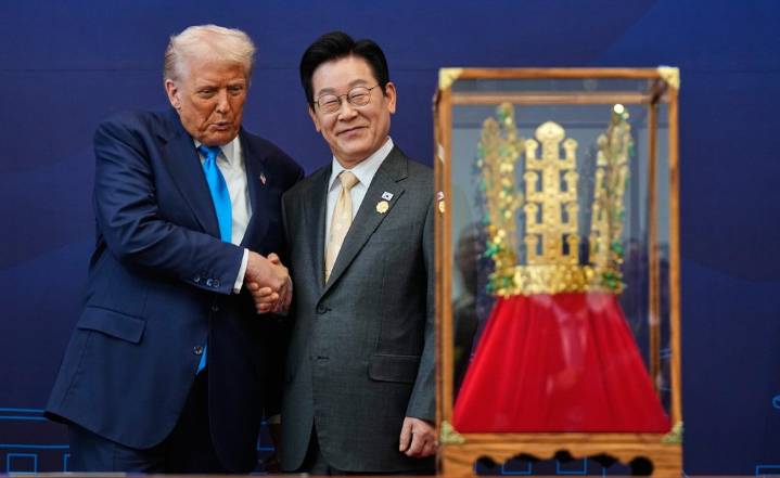 Trump Greeted Like a King in South Korea
