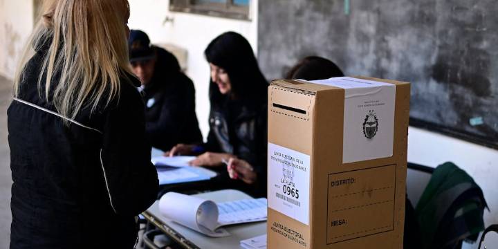 Rige la veda electoral por las elecciones 2025: qué está prohibido hacer y hasta cuándo durará