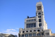 El Círculo de Bellas Artes concede su Medalla de Oro a Andrés Rábago, maestro de la crítica visual