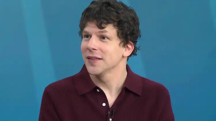 Jesse Eisenberg donará un riñón a un desconocido en un acto silencioso que podría salvar vidas