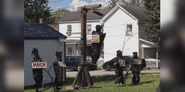 Ky. man arrested after ‘threatening’ ‘Halloween decoration’ display