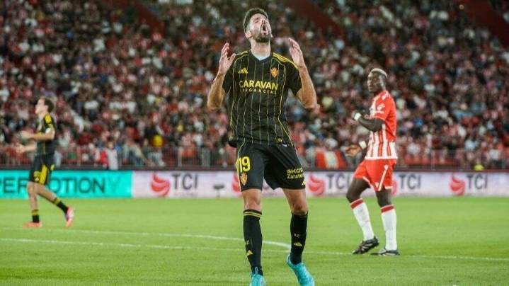 El Real Zaragoza cae goleado en su visita al Almería y ya es colista (4
