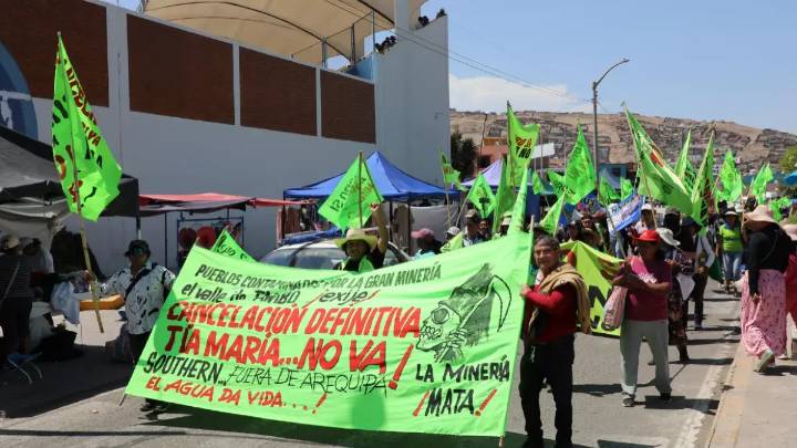 Pobladores del Valle de Tambo presentan medida cautelar para suspender autorización de explotación de Tía María