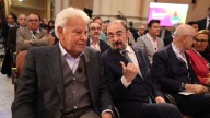 Históricos del PSOE plantan cara a Sánchez y organizan un homenaje a Lambán con Felipe González