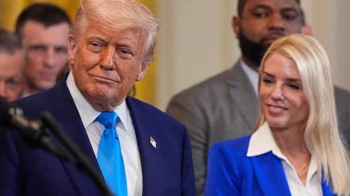 Trump accidentally posted his message pressuring Pam Bondi to charge his enemies, source says
