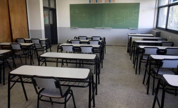 Un sector de docentes bonaerenses convocan a un paro esta semana: cuándo será y cómo impacta en La Plata
