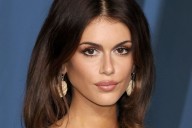 El truco de maquillaje que tienen en común Kaia Gerber y Victoria Beckham para agrandar la mirada y que alaban los maquilladores