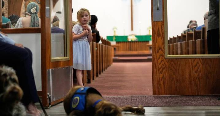 Un abuelo veterano de la Marina de EEUU, entre las víctimas del tiroteo en iglesia de Michigan