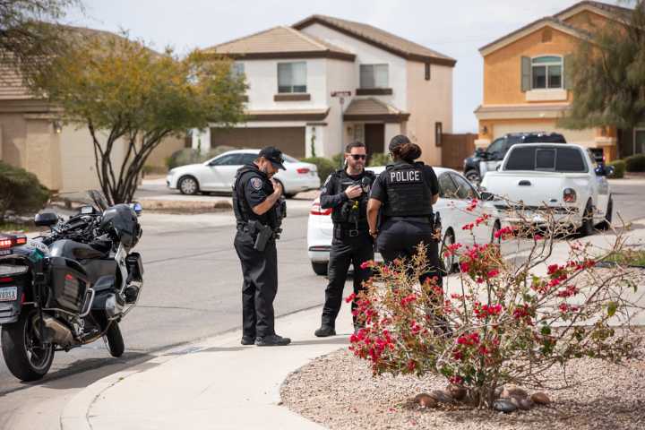 Maricopa police recruiting even at full staff as other agencies struggle