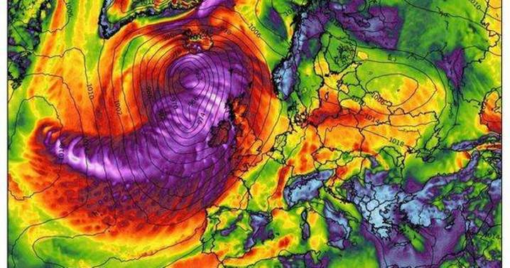 Exact times 80mph gales will batter UK TODAY as vicious storms loom